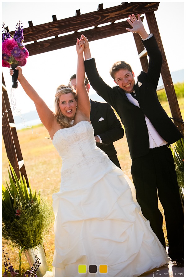 Wedding pictures at The Cove in Normandy Park